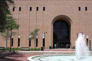 Primary view of object titled '[Fountain in Front of Willis Library]'.