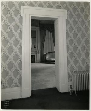 Primary view of object titled 'Governor’s Mansion Interiors'.