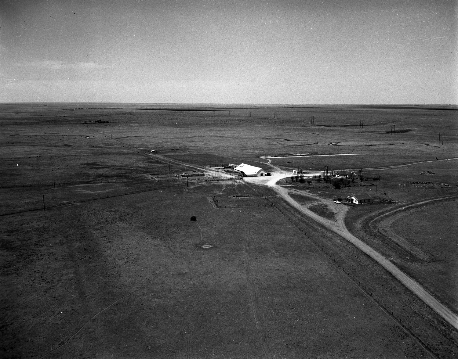 [Aerial Photograph of a Farm in Deaf Smith County]
                                                
                                                    [Sequence #]: 1 of 1
                                                
