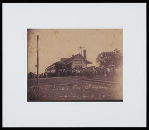 Primary view of object titled '[Presidential Stop in Grand View, Texas]'.