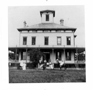 Primary view of object titled 'Hoxie Ranch House'.