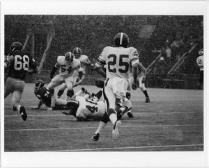 Primary view of object titled '[North Texas Football Game Against Cincinnati, 1971]'.