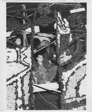 Primary view of object titled '[Lambda Chi Alpha members work on North Texas Homecoming decorations, 1960]'.