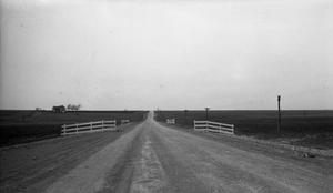 Primary view of object titled '[U.S,. Highway 81 in Williamson County]'.