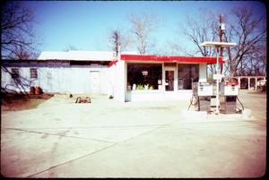 Primary view of object titled '[Buard's Phillips 66 Service Station in Marshall]'.