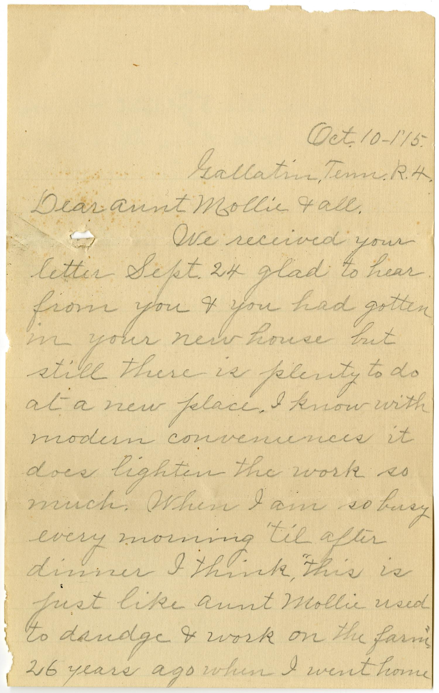 [Letter from Alice G. to Mollie Moore, Linnet White, and Family, October 10, 1915]
                                                
                                                    [Sequence #]: 1 of 12
                                                