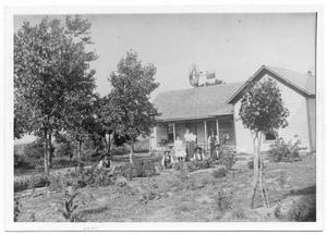 Primary view of [Robert A. and Ella Jane Dysart home]