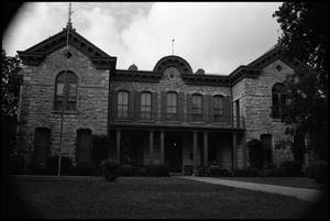 Primary view of object titled '[Photograph of Pioneer Memorial Library in Fredericksburg]'.