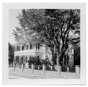 Primary view of object titled '[619 S. Sycamore - A.R. Howard Home]'.