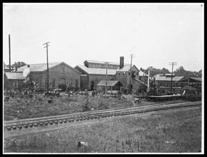 Primary view of object titled '[600 Block S. May - Dilley's Iron Foundry]'.