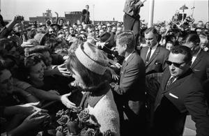 Primary view of object titled '[President and Mrs. Kennedy at Love Field]'.