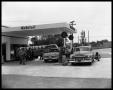 Thumbnail image of item number 1 in: 'Magnolia Mobilgas Service Station'.