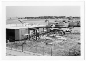Primary view of object titled '[Dallas Love Field Airport : Construction Site]'.