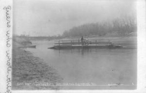 Primary view of object titled '[Ferry boat crossing the Brazos River in Rosenberg, Texas]'.