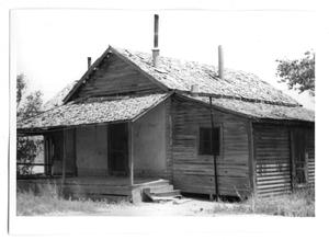 Primary view of object titled '[Building Structure - Old House]'.
